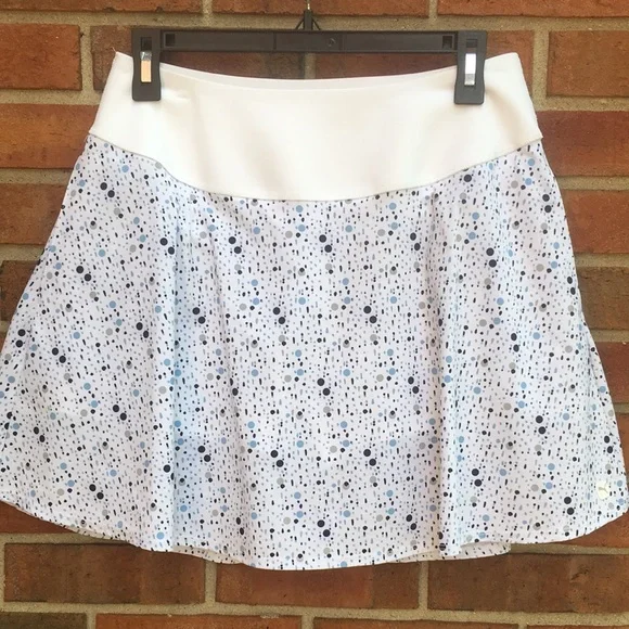 New! Puma PWRShape White Dot Print 16” Golf Skort With Pockets size Medium - Picture 2 of 15